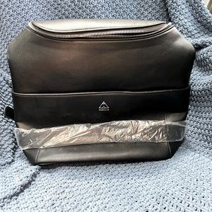 BNWT Campsite ada backpack with handle and pockets